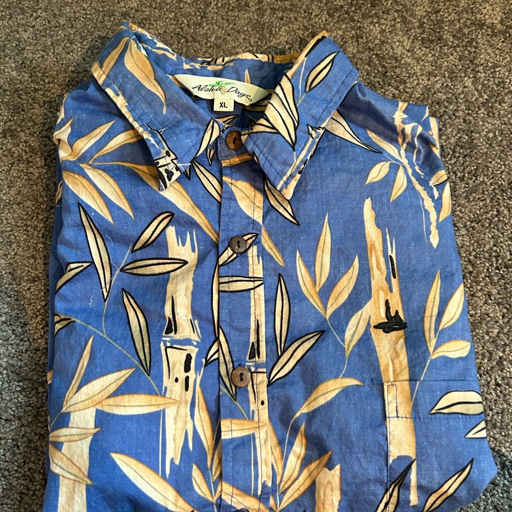 Hawaiian shirt